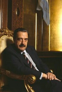 Il presidente argentino Raúl Alfonsín in una immagine istituzionale risalente al 1984 (Presidencia de la Nación Argentina)